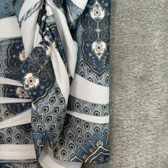 Bleeker & McDougal 1X Top Shirt Blue Paisley Short Sleeve Scoop Neck Ruched - Picture 5 of 7